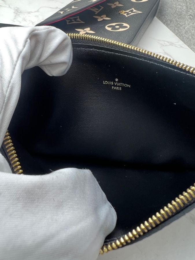香緹國際精品 1070 LV 三合一-12