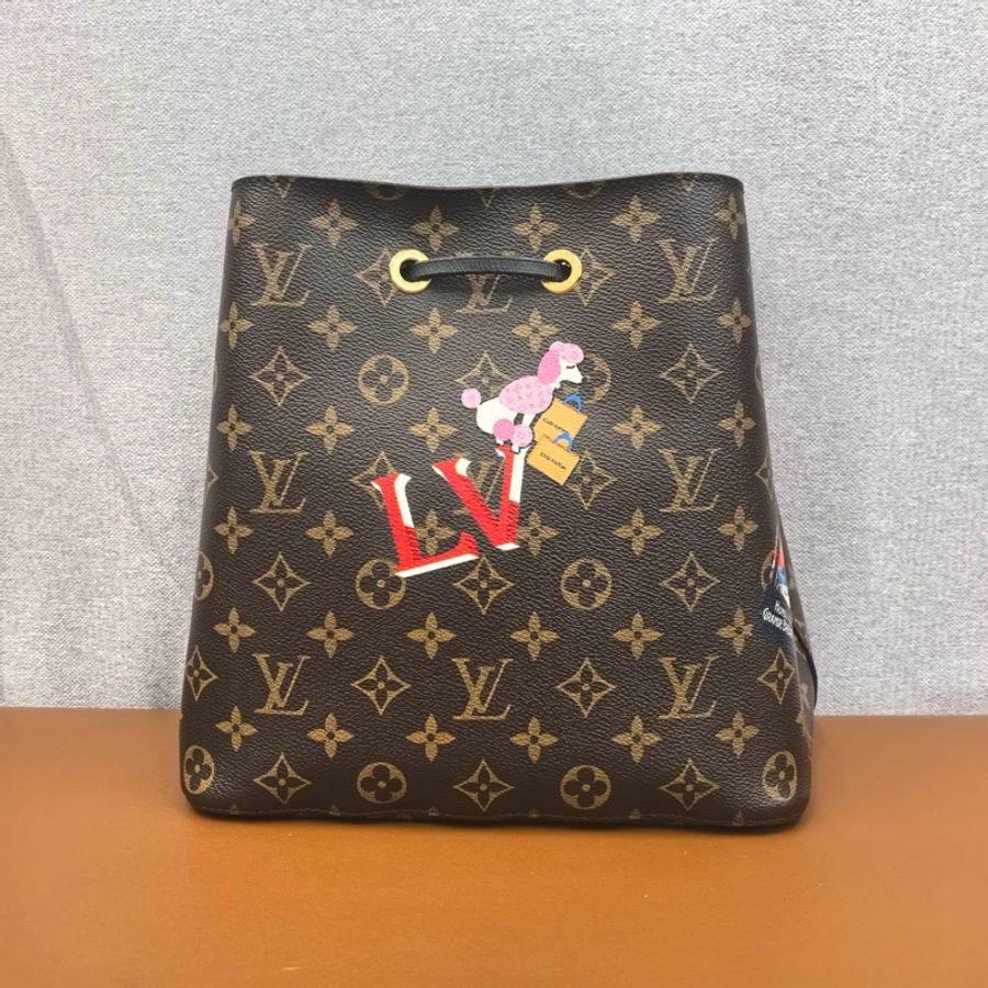 LV路易威登 老花黑色徽章款水桶包單肩包斜挎包 金扣-2