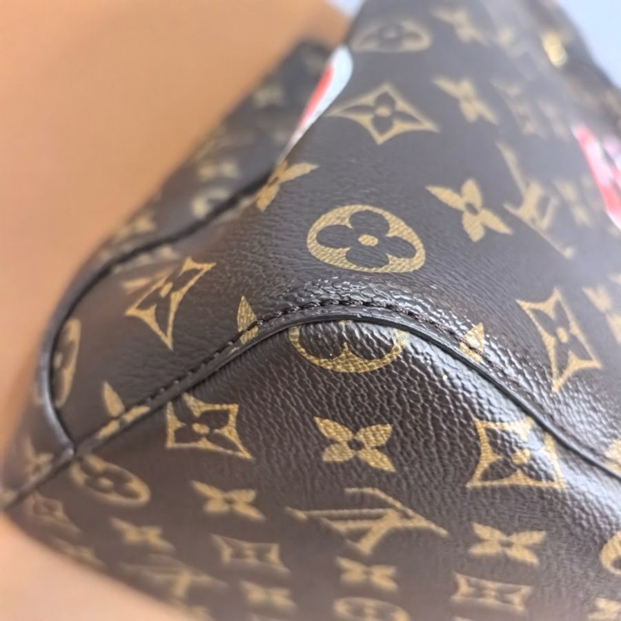 LV路易威登 老花黑色徽章款水桶包單肩包斜挎包 金扣-7