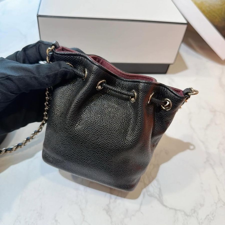 ✨香奈兒🤍Chanel mini水桶鏈包 黑金荔枝斜背包 晶片款-7