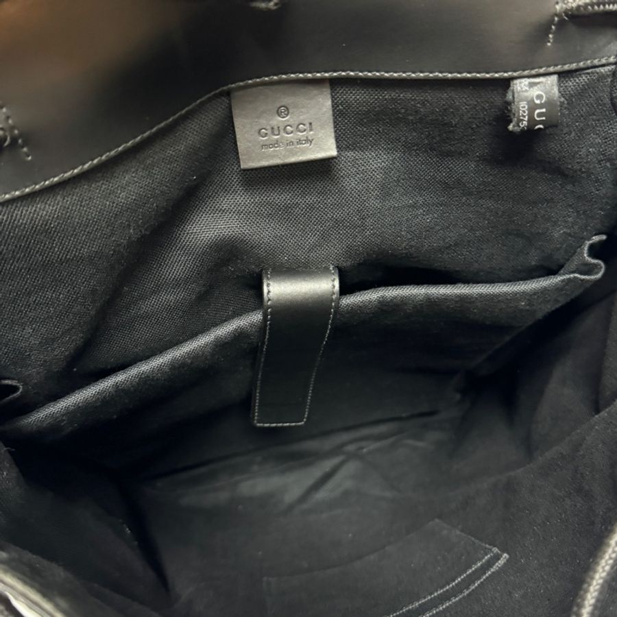 【2026/6/12專櫃抱出】 GUCCI Supreme 古馳 黑老花後背包-17