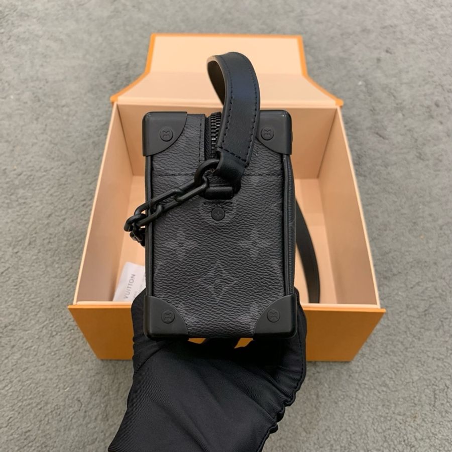 LV 路易威登 Soft Trunk 黑武士 黑色老花軟盒子鏈條包 芯片款 26年票-1