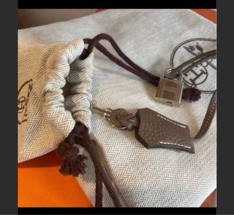 Hermes Kelly 32 大象灰 經典 Chanel-5