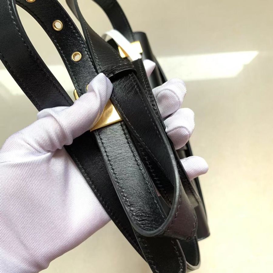 DIOR迪奧 30 Montaigne 可調節可拆卸皮質肩帶 光面牛皮革 斜挎單肩包-8
