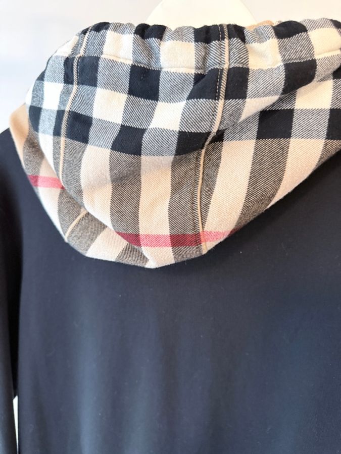 Burberry✨經典格紋連帽外套 #S-5