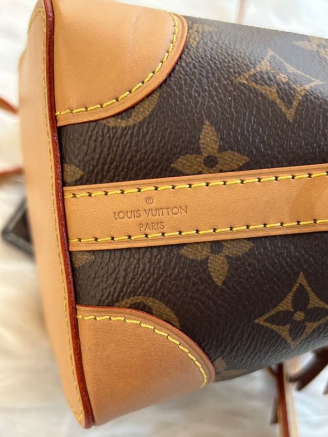 LV neo Perth M57099 小燒賣 斜背包-6