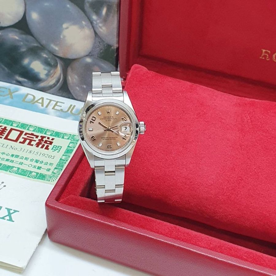 【大眾名錶】ROLEX 勞力士79160 Datejust 蠔式女錶 香檳粉色面盤 阿拉伯數字時標 底蓋原廠貼紙 錶徑26mm 2235自動機芯 B1392-1