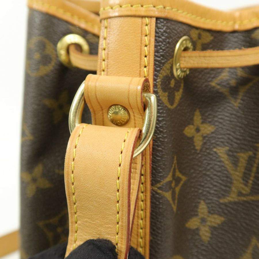 LOUIS VUITTON Monogram Noe BB肩背袋-6