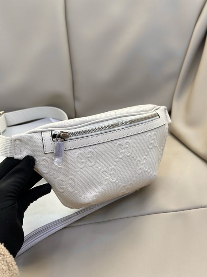 未使用 GUCCI 古馳 白色休閒全皮腰包 可單肩背挎亦可斜挎-3
