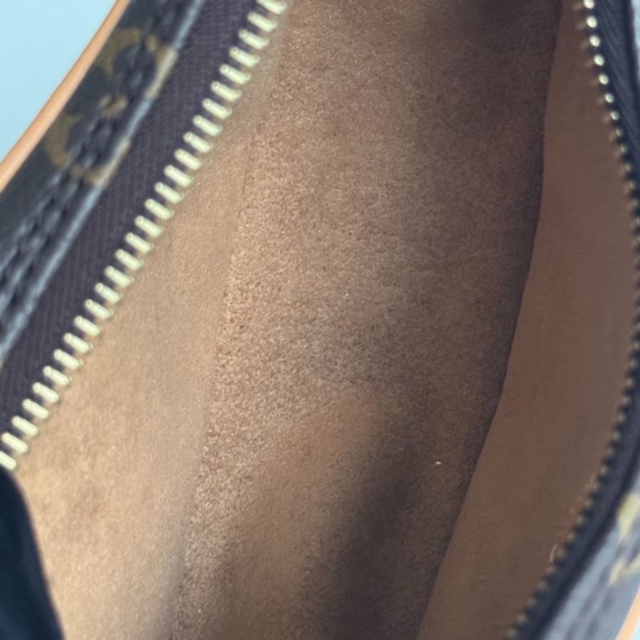 99新🆕 Louis Vuitton 路易威登 Loop 老花碗豆包-13