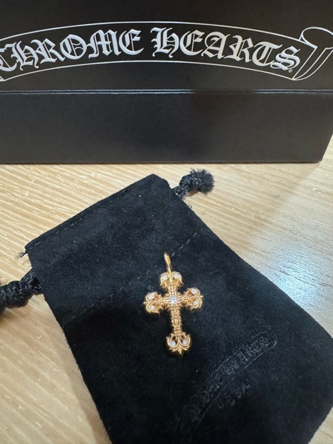 Chrome hearts 22k克羅心火焰十字架-1