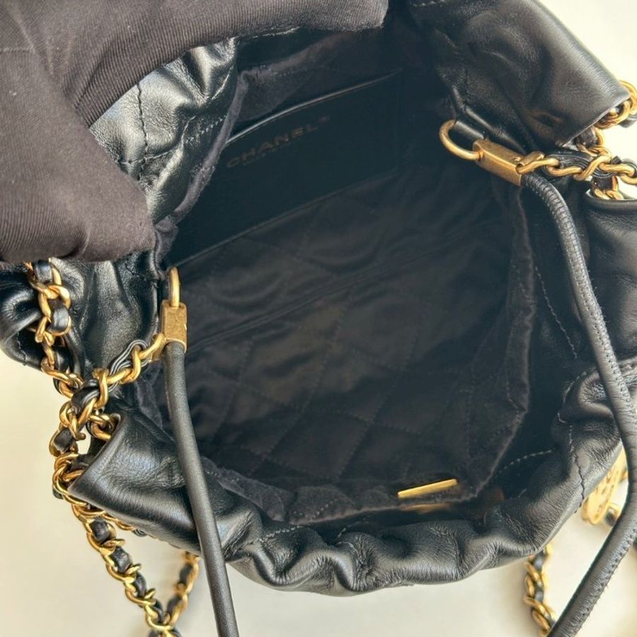 99新🆕 全配有購證🙌🏻 Chanel 香奈兒 22 bag mini 黑色金釦-7