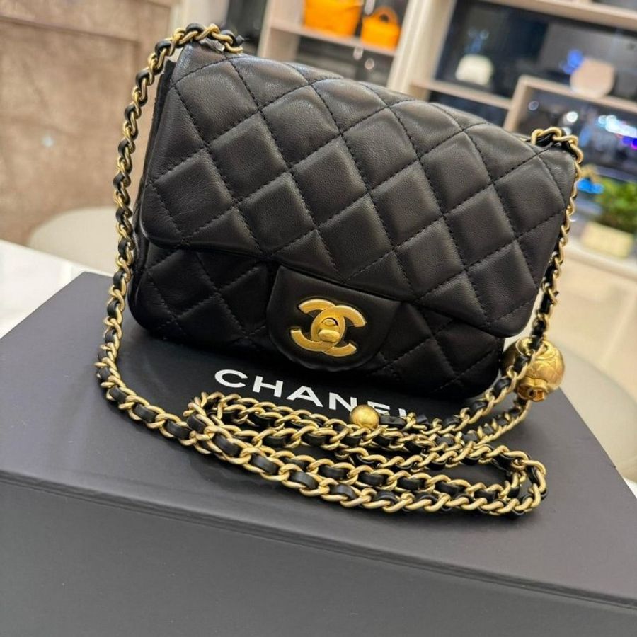 CHANEL mini coco黑金羊皮核桃金球17cm方胖子(芯片款)-0