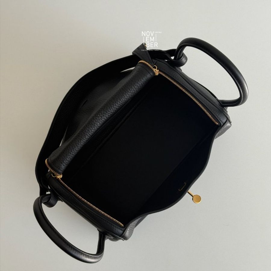 閒置新🆕 Hermès 愛馬仕 Lindy 26 黑色金釦-4