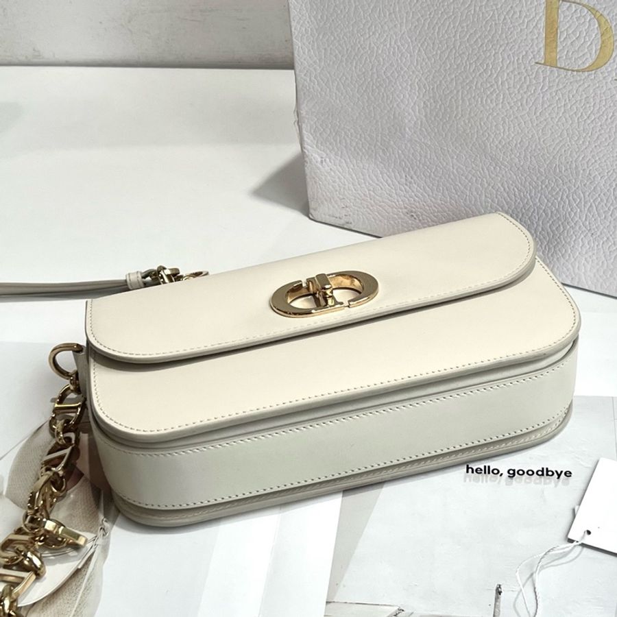 迪奧Dior 白色avenue鏈條斜挎包 23s 底長22-6
