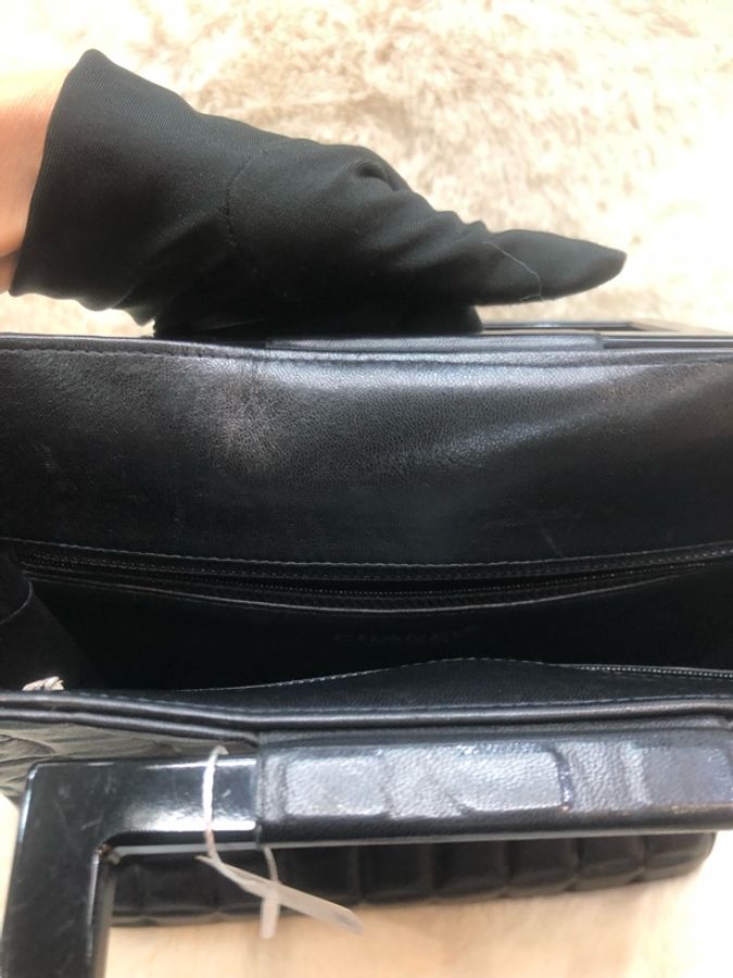 Chanel Vintage Chocolate Bar IA187EE-17