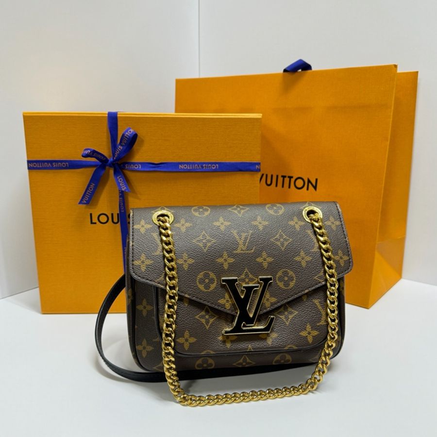(極新閒置/晶片款🎁) LV M45592 Passy 經典郵差包 【專櫃108,000】-25