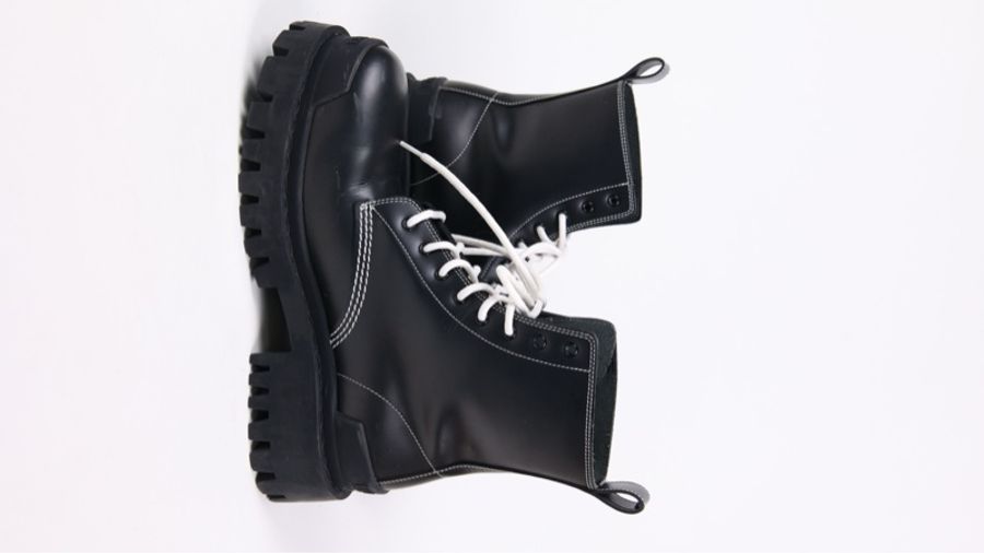 Balenciga黑色皮革白色鞋带系带厚底靴短靴-3