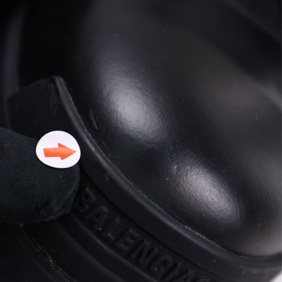 Balenciga黑色皮革白色鞋带系带厚底靴短靴-35