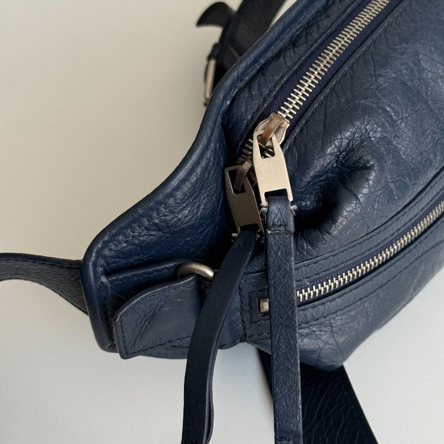 98新🆕 Balenciaga 巴黎世家 Neo Lift 機車腰包 深藍色-8