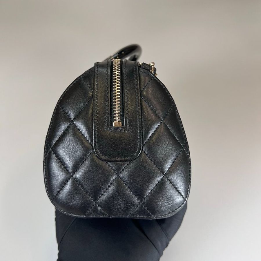 CHANEL 波士頓羊皮黑 AP4411/晶片款-2