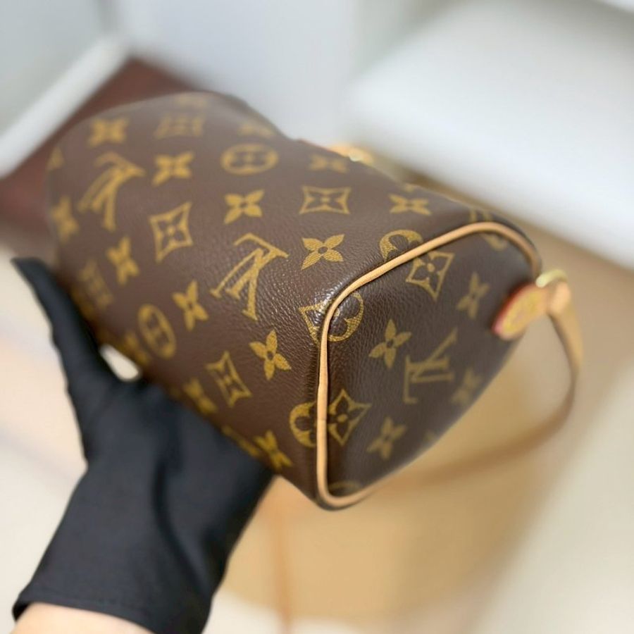 (絕版美品!稀有釋出✨)🏷LV 路易威登.Nano Speedy M61252-5
