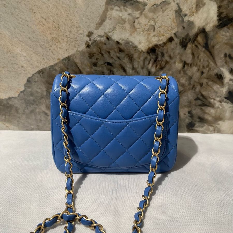 Chanel藍色羊皮霧金鏈方胖-2