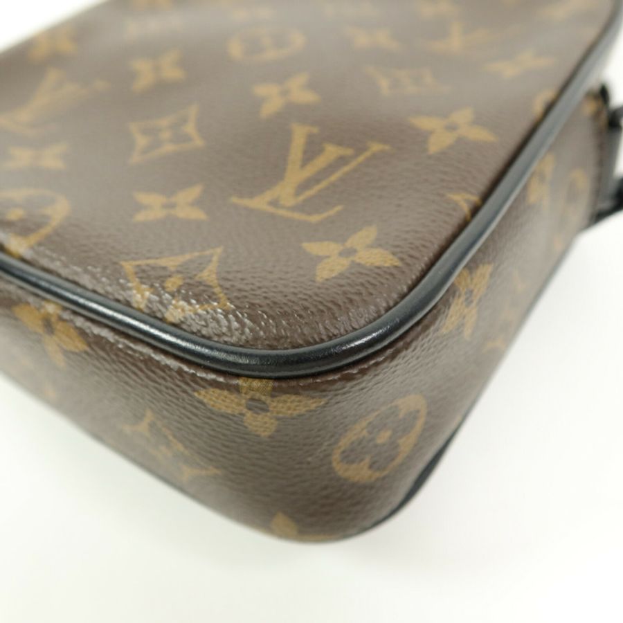 LOUIS VUITTON Monogram Macassar Christopher Wearable Wallet肩背袋-12