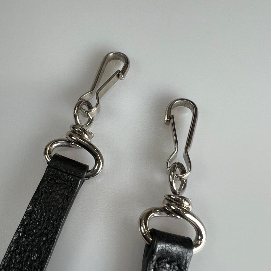 BALENCIAGA 531546 黑白字母兩用包-10