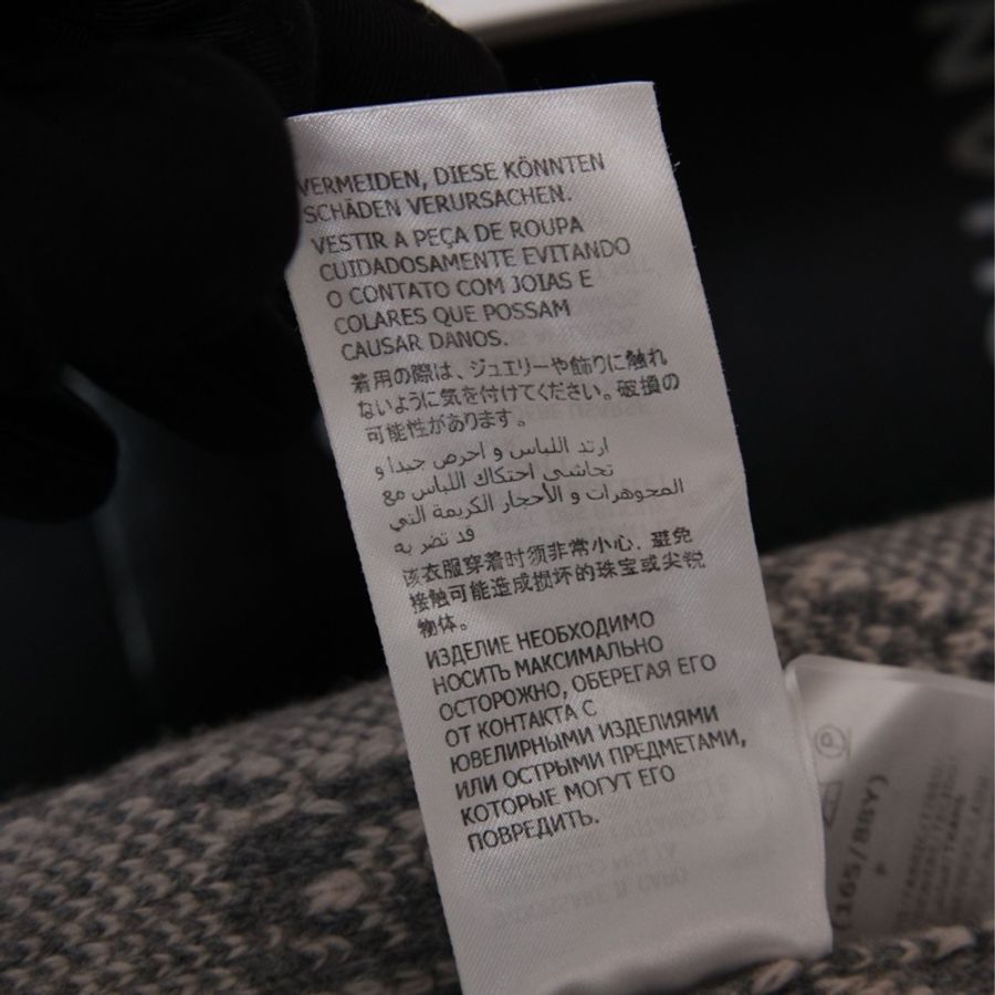 Gucci灰色老花满印针织金扣圆领开衫外套-16