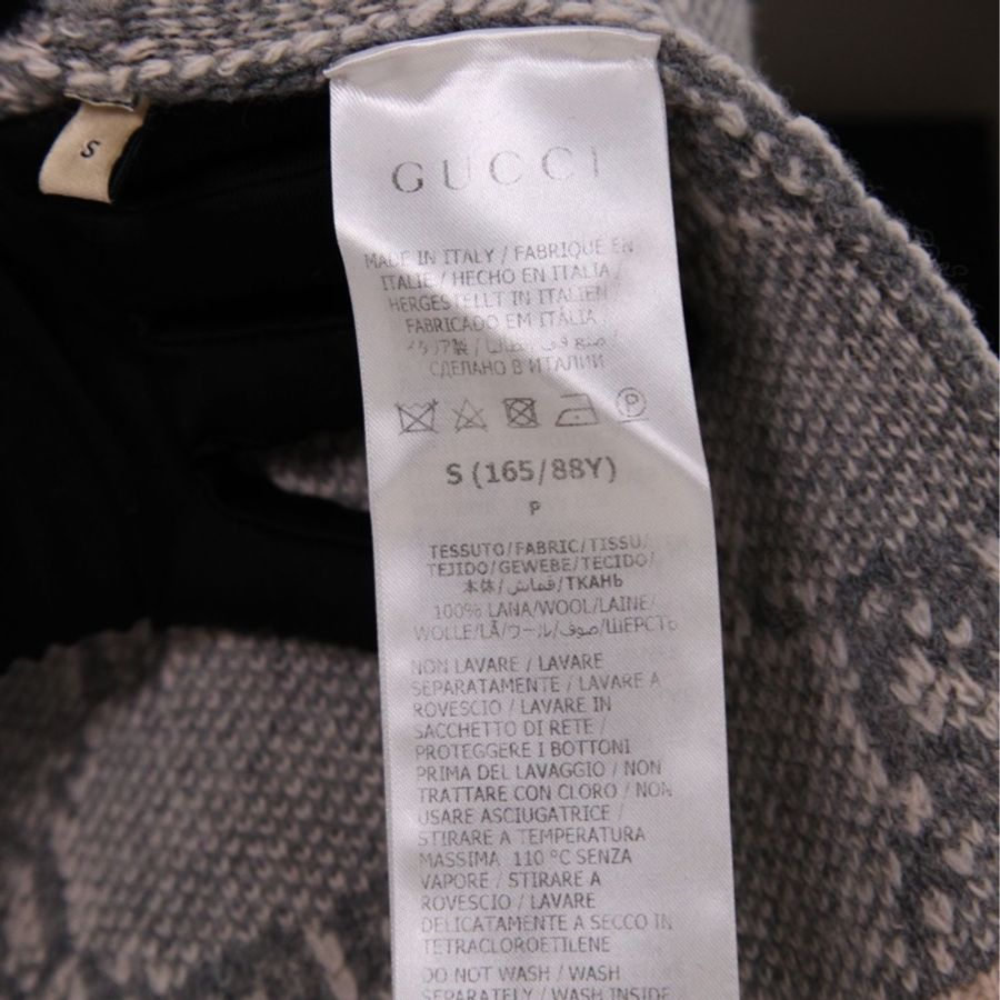 Gucci灰色老花满印针织金扣圆领开衫外套-18