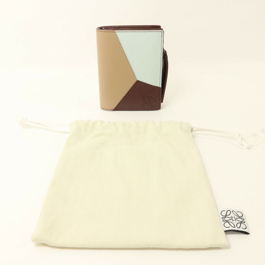 LOEWE 牛皮皮革Puzzle Slim Compact Wallet錢包-16