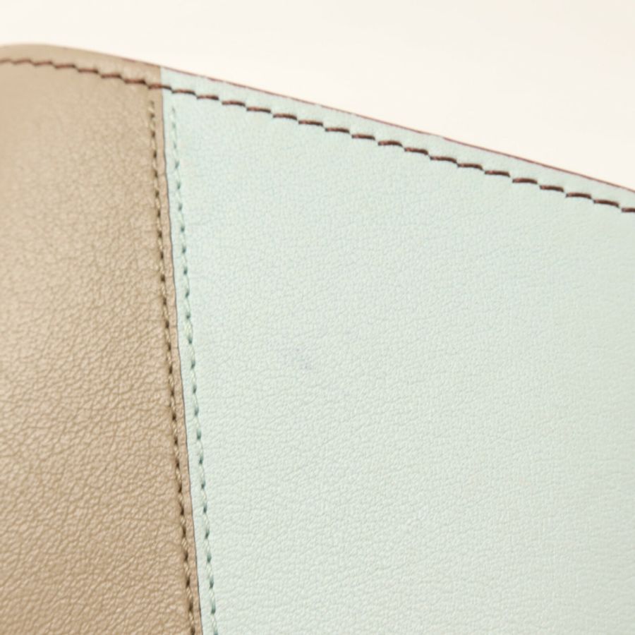 LOEWE 牛皮皮革Puzzle Slim Compact Wallet錢包-18