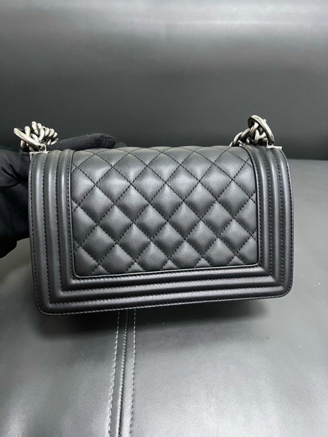 Chanel small Leboy  黑銀-1