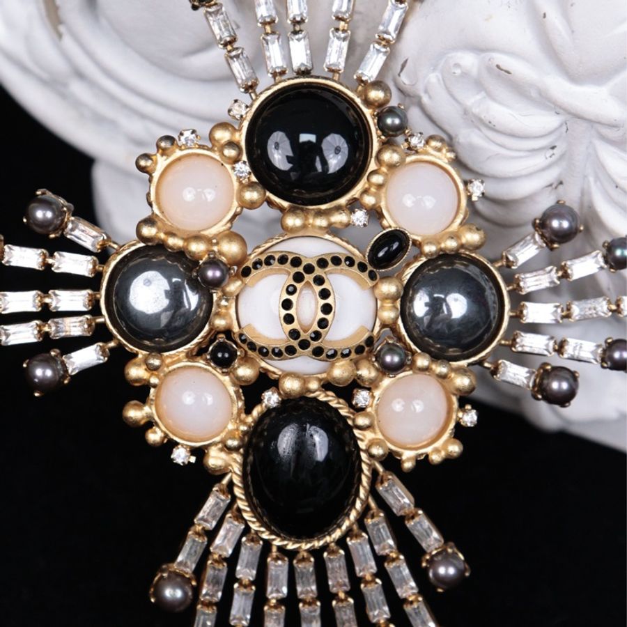 Chanel  01年重工琉璃方钻星芒胸针-2