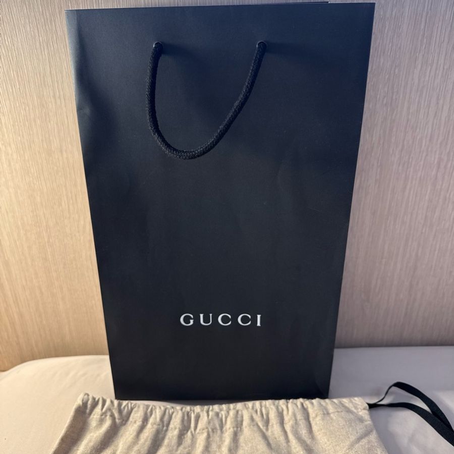 【斷捨離 / 全新閒置】正品 Gucci GG Marmont 可肩揹/斜揹絎縫皮革翻蓋鏈條包 22cm-17