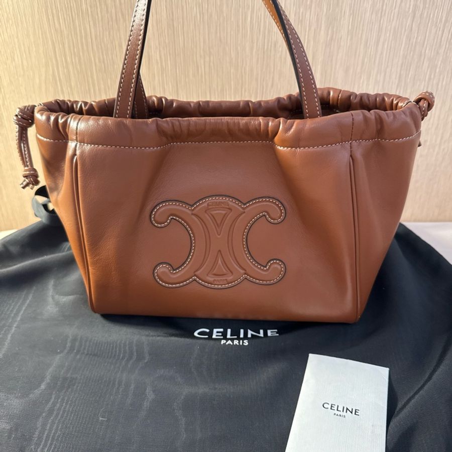 【斷捨離 / 全新閒置】 Celine Cabas Drawstring 凱旋門皮革兩用抽繩包(經典焦糖色)-0