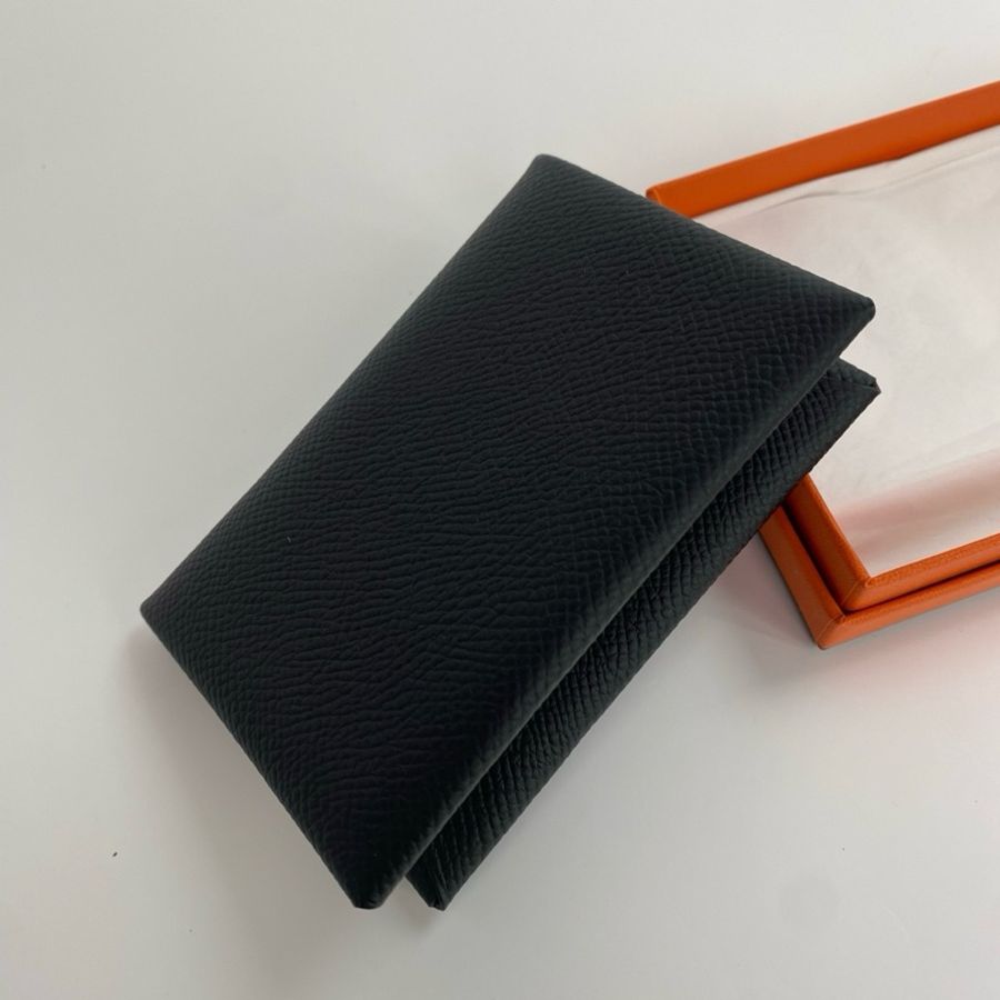 Hermes 99新閒置 黑色Calvi 卡包-0