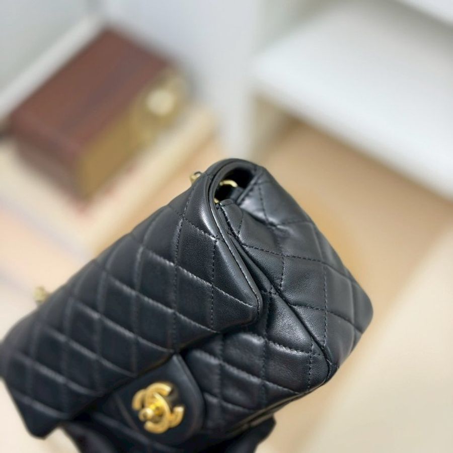 （天菜不必多說💛）🏷Chanel 香奈兒．金球 CF20 大Mini 經典口蓋包-9