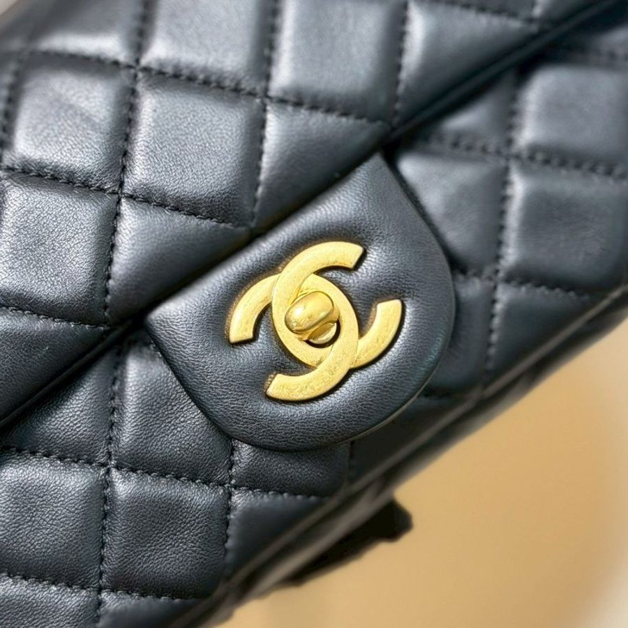 （天菜不必多說💛）🏷Chanel 香奈兒．金球 CF20 大Mini 經典口蓋包-14