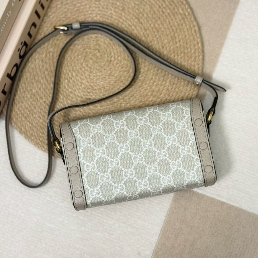 🏷Gucci 古馳.1955 Horsebit 馬銜釦橫式手機包-1