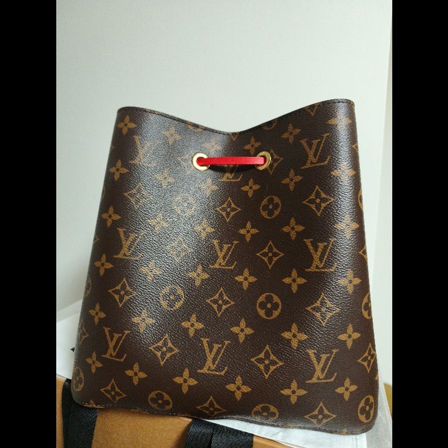 LV經典老花水桶 非常美 容量夠 百搭款-8