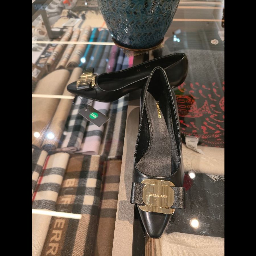 FERRAGAMO高跟鞋-0