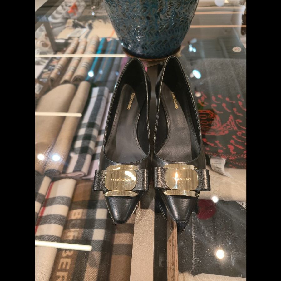 FERRAGAMO高跟鞋-1