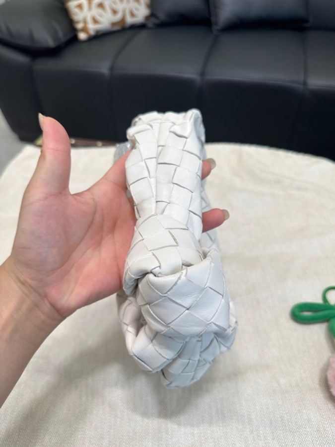BV 葆蝶家Mini Jodie 編織包 白色-3