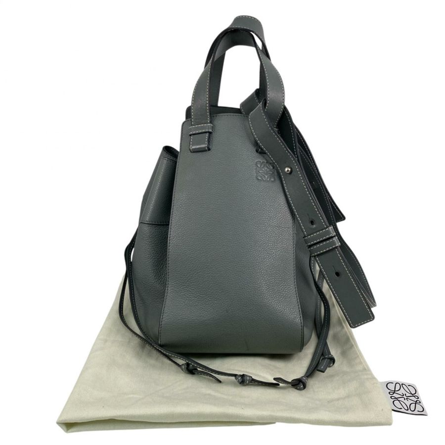 ☆ LOEWE 羅意威 Gray Calfskin Hammock 2 way bag 灰色小牛皮兩用袋-267011990-0
