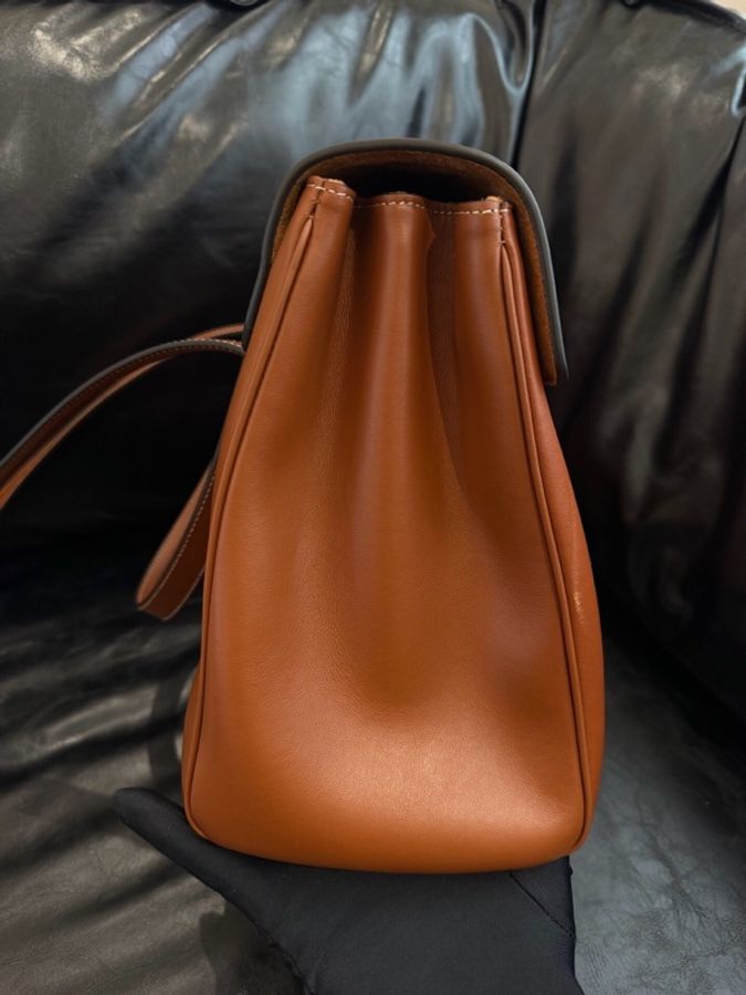 賽琳Celine Soft16中號棕色 焦糖色尺寸32×24×15-3