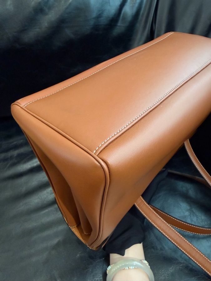 賽琳Celine Soft16中號棕色 焦糖色尺寸32×24×15-8