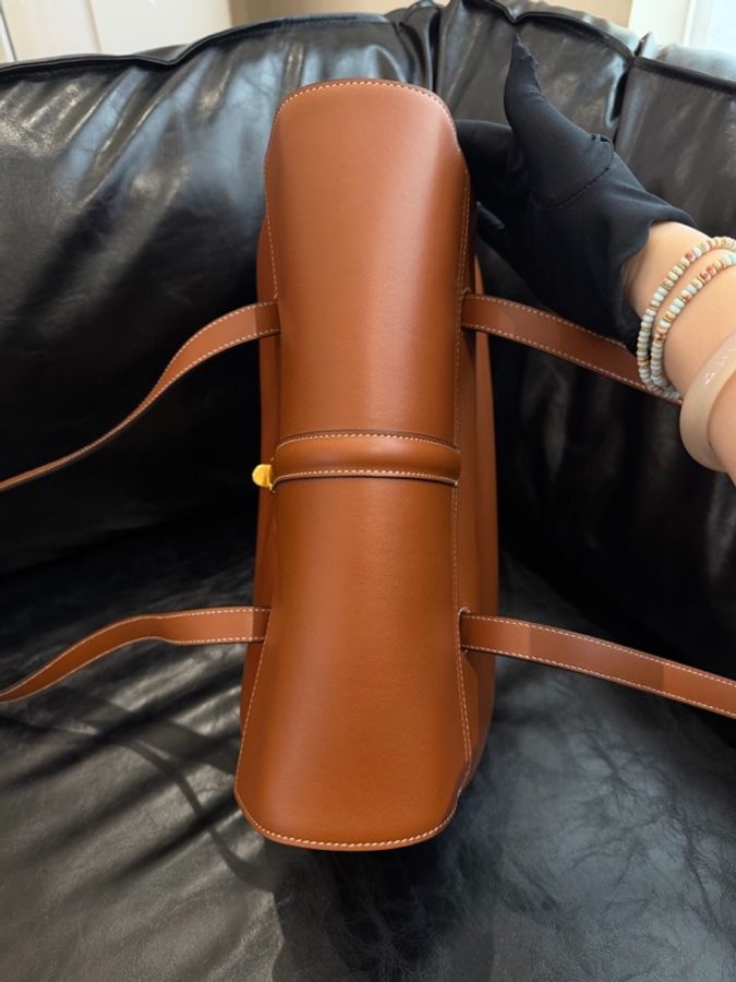 賽琳Celine Soft16中號棕色 焦糖色尺寸32×24×15-15