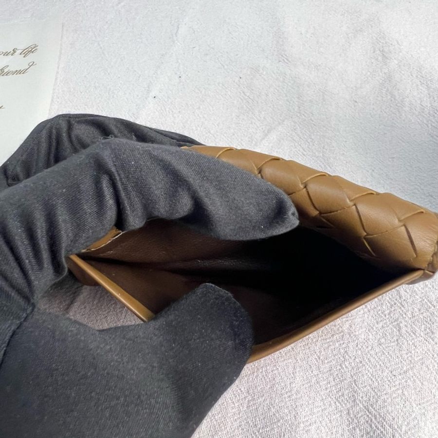 【赫蒂國際精品】 Bottega Veneta Intrecciato 棕色編織皮革名片夾 vintage 二手 中古-14